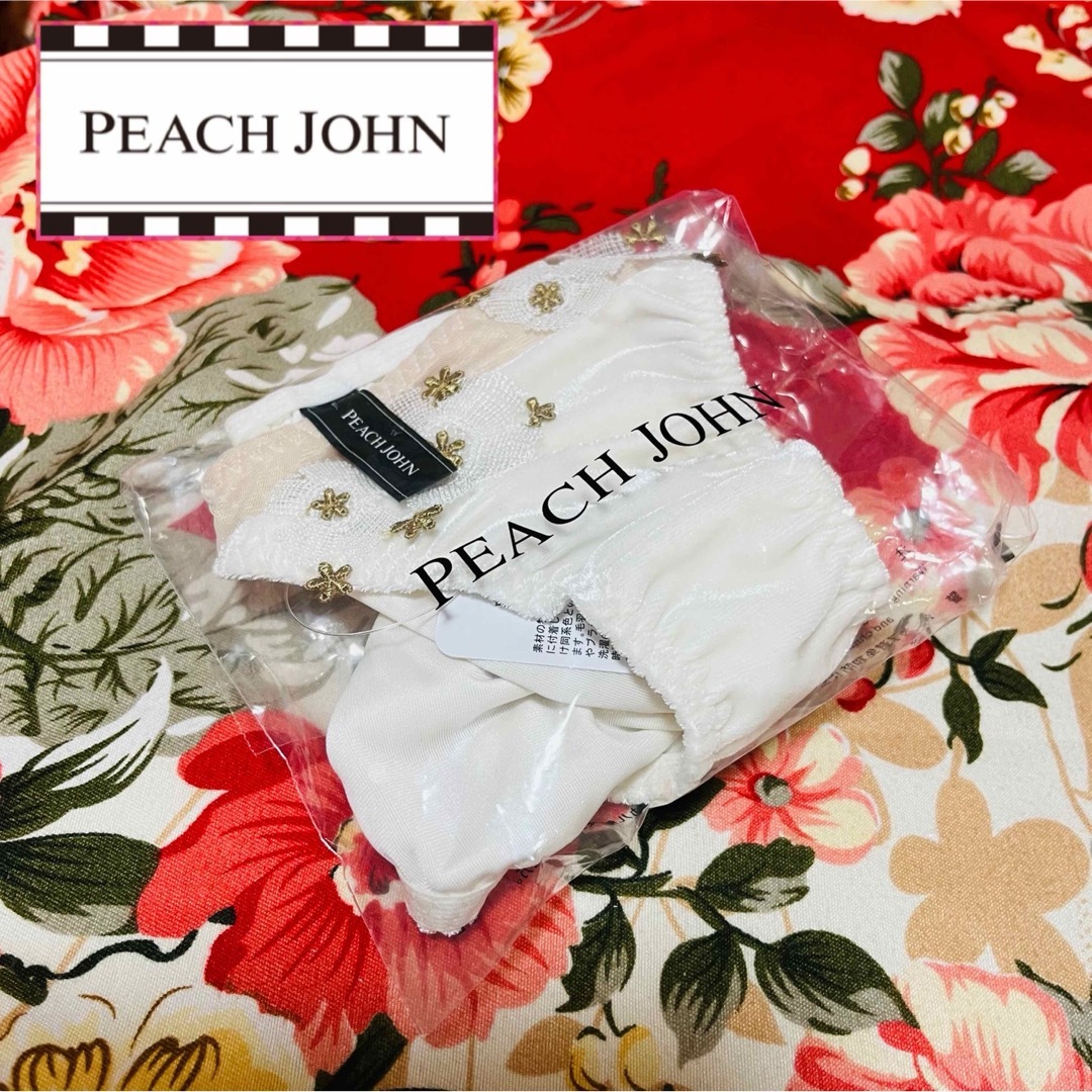 PEACH JOHN(ピーチジョン)の★PEACH JOHN★ベロアフルバックショーツ★花柄刺繍ワッペン★パンツ下着★ レディースの下着/アンダーウェア(ショーツ)の商品写真