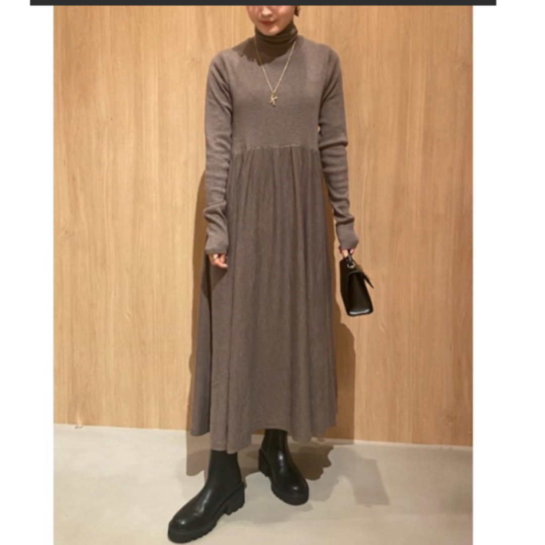 Mila Owen - 新品 ミラオーウェン タートル ギャザー ロング Mila Owen - 新品 ミラオーウェン タートル ギャザー ロング
