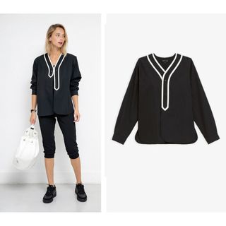 アニエスベー(agnes b.)のtwo-tone V-neck blouse 　agnès b.(シャツ/ブラウス(長袖/七分))