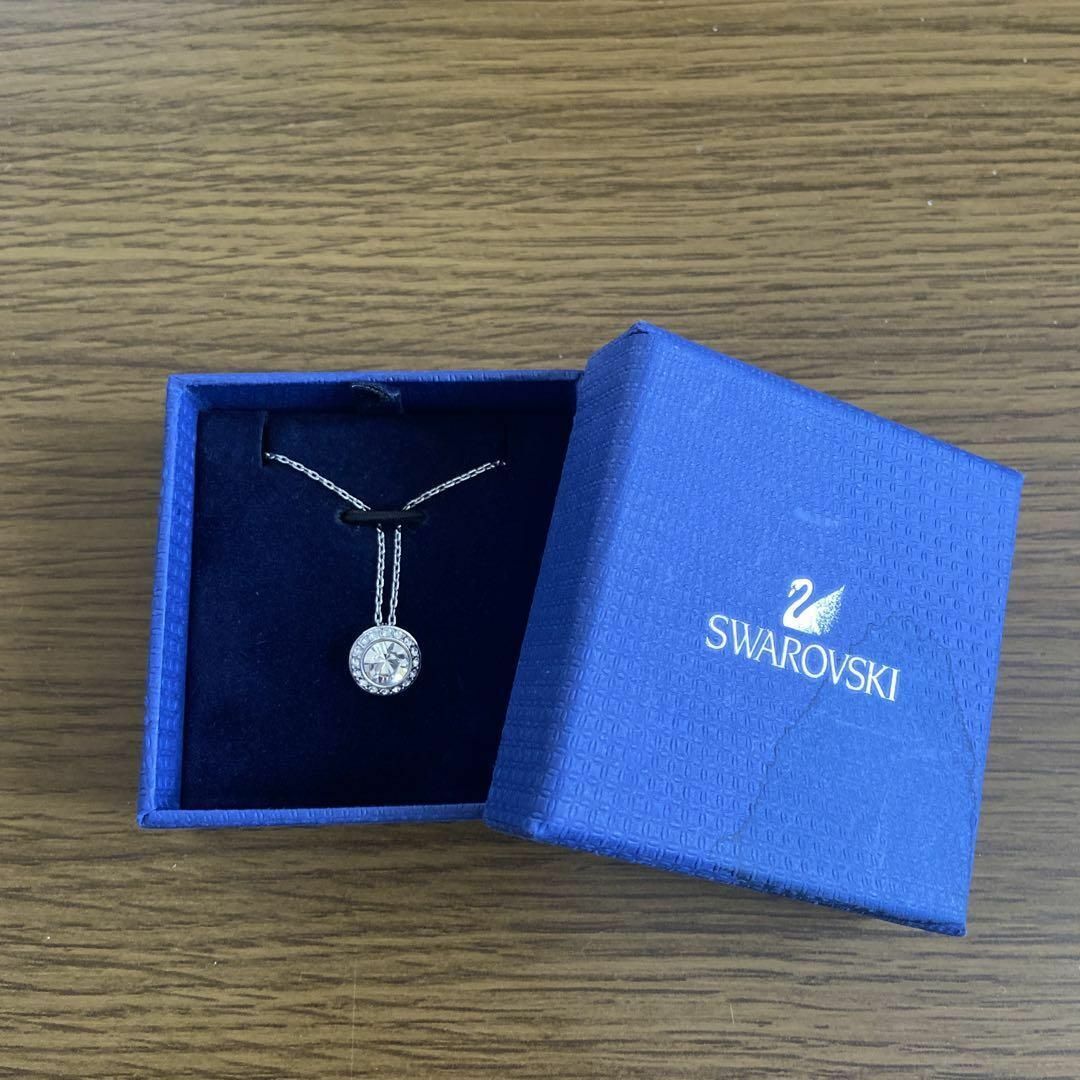 SWAROVSKI(スワロフスキー)のSwarovski スワロフスキー Angelicペンダント 1081938 レディースのアクセサリー(ネックレス)の商品写真