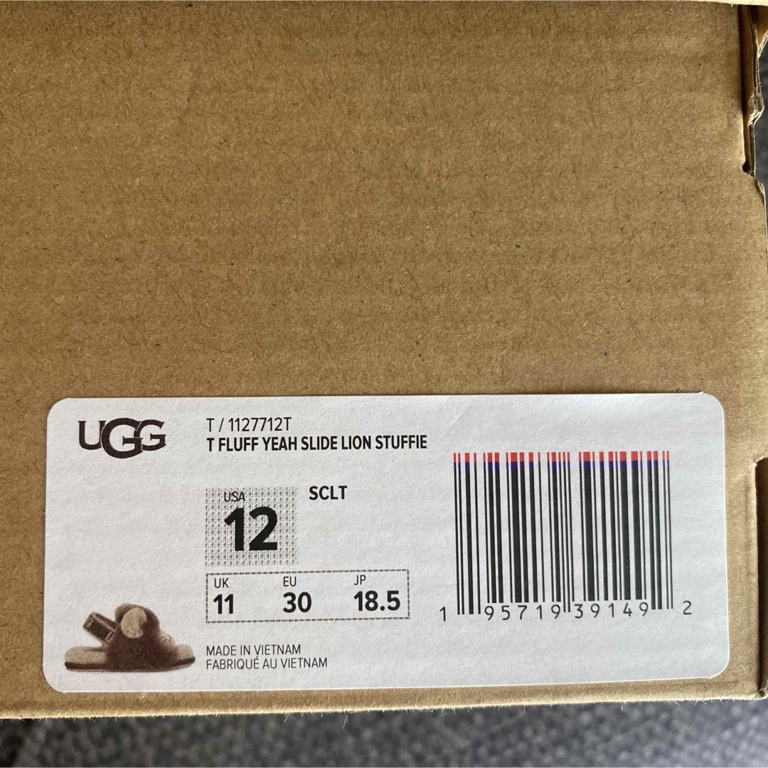 UGG(アグ)のUGG キッズ　ライオンサンダル未使用 キッズ/ベビー/マタニティのベビー靴/シューズ(~14cm)(サンダル)の商品写真