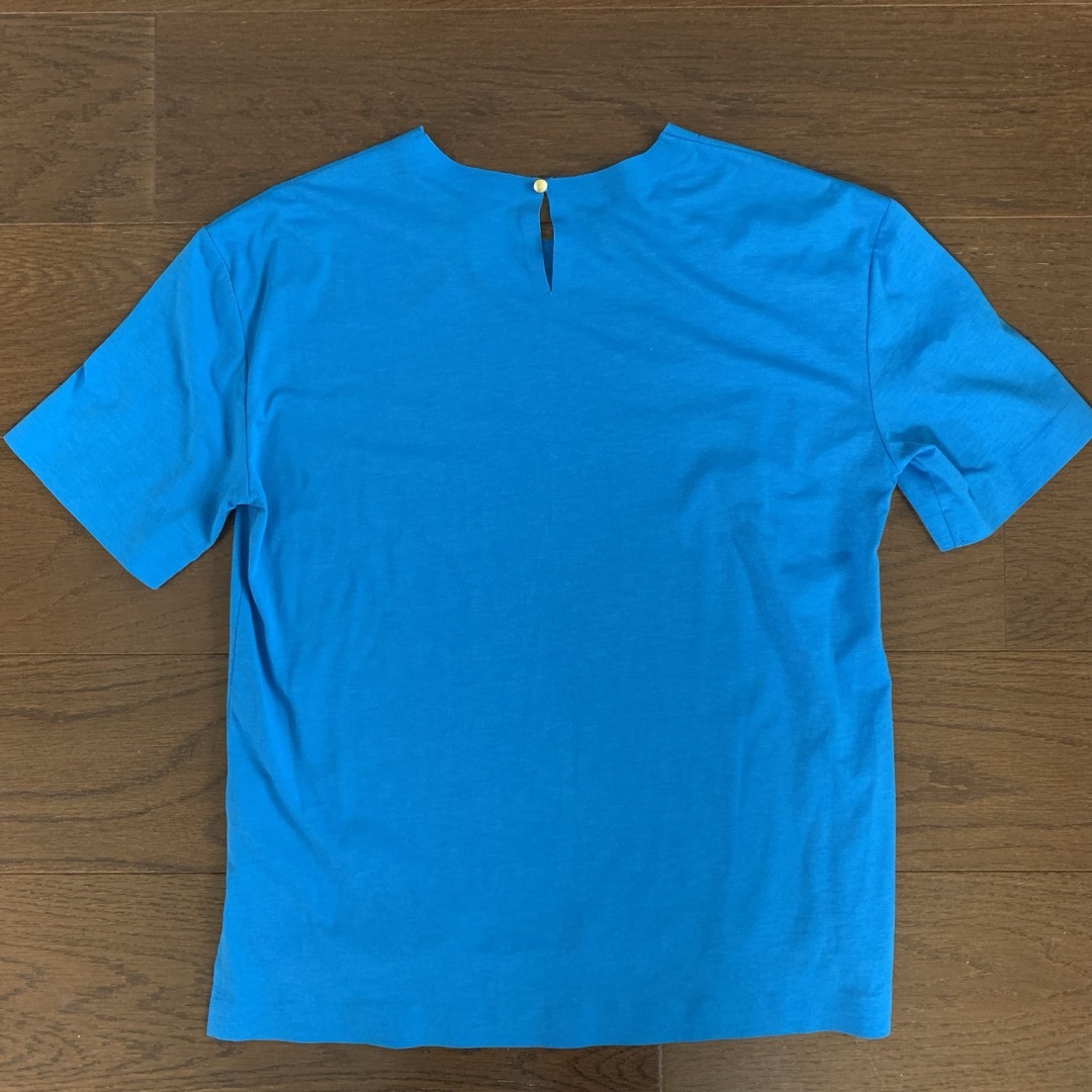 qualite(カリテ)のカリテ　ブルーTシャツ レディースのトップス(Tシャツ(半袖/袖なし))の商品写真