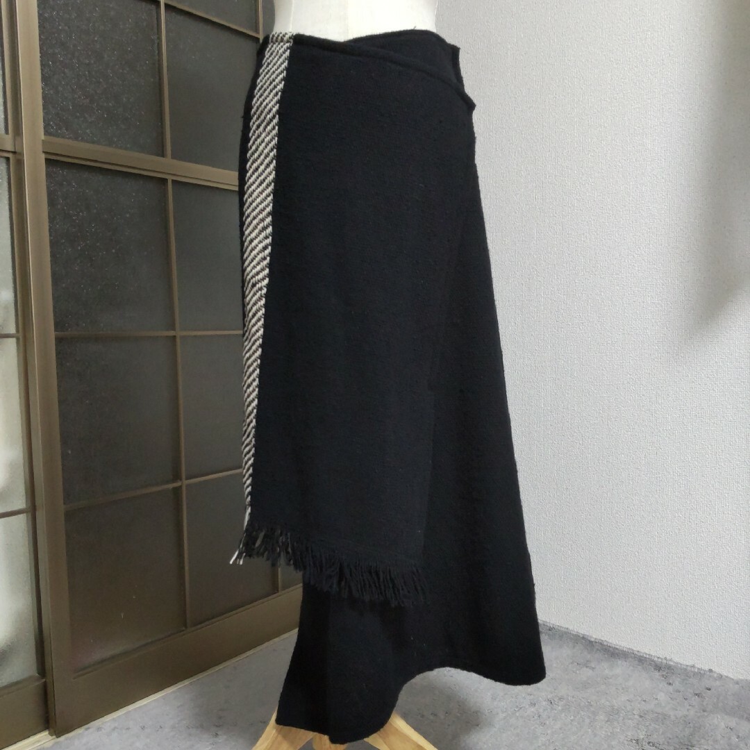 Yohji Yamamoto(ヨウジヤマモト)の2022AW/未使用★ヨウジヤマモト★ツィードスカートパンツ/2way仕様 レディースのスカート(その他)の商品写真