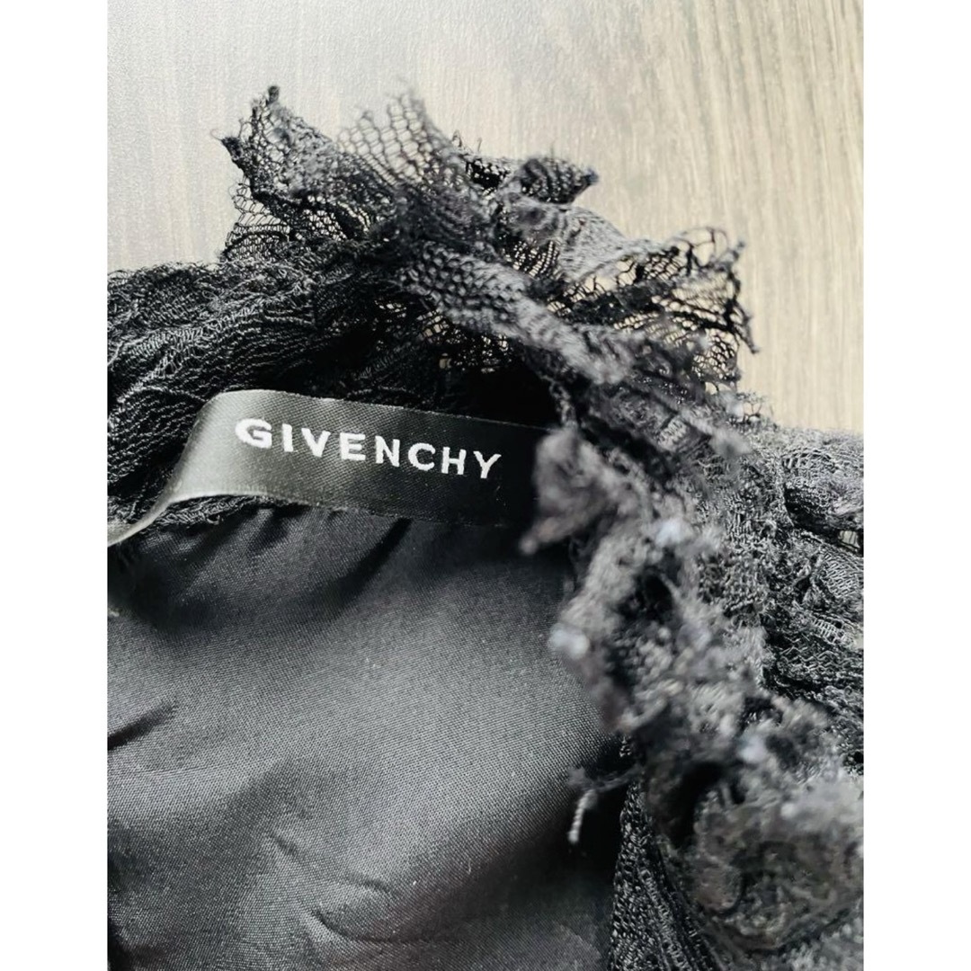 GIVENCHY(ジバンシィ)の美品　GIVENCHY　givenchy  ジバンシー　ワンピース　レース レディースのワンピース(ひざ丈ワンピース)の商品写真