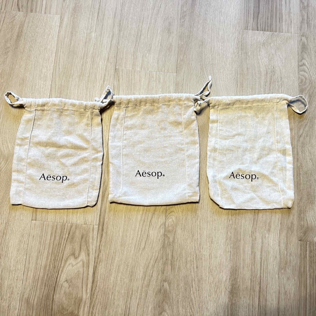 Aesop(イソップ)のAesop 巾着袋　3枚セット レディースのファッション小物(ポーチ)の商品写真