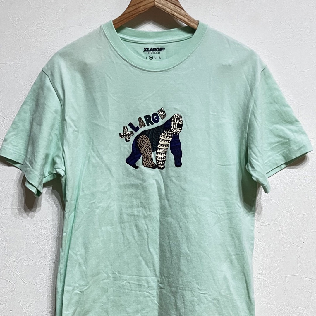 XLARGE(エクストララージ)の【複数割】エクストララージ　X-LARGE 半袖Tシャツ　ライトグリーン黄緑M メンズのトップス(Tシャツ/カットソー(半袖/袖なし))の商品写真