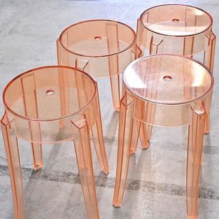 Kartell 12万「チャールズゴースト」スツール4脚セット フィリップ・スタルク イタリア製 デザイナーズ リビング ダイニング 椅子 カルテル【中古家具/中古インテリア/USED家具ユーズド家具/リサイクル】(スツール)