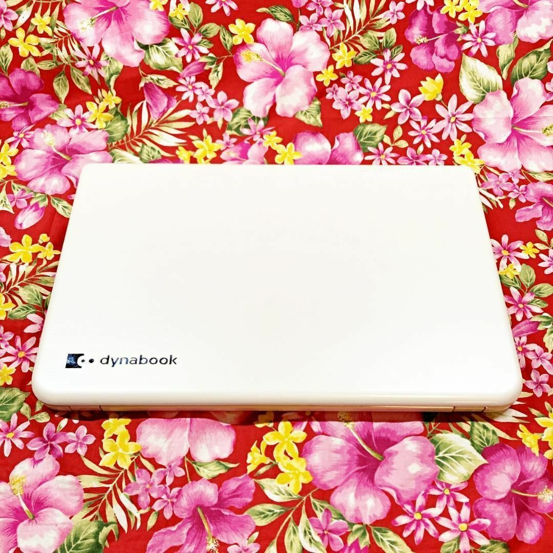dynabook(ダイナブック)のdynabook✨8GB＆SSDで快適動作✨オフィス付きホワイトノートパソコン スマホ/家電/カメラのPC/タブレット(ノートPC)の商品写真