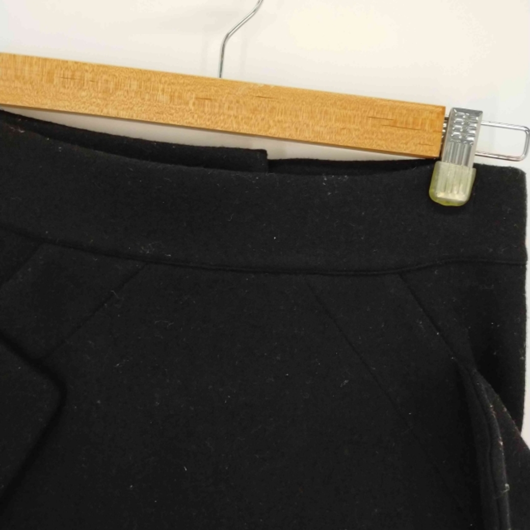 LIMI feu(リミフゥ)のLIMI feu(リミフゥ) ウールショートスカート プラップポケットデザイン レディースのスカート(その他)の商品写真