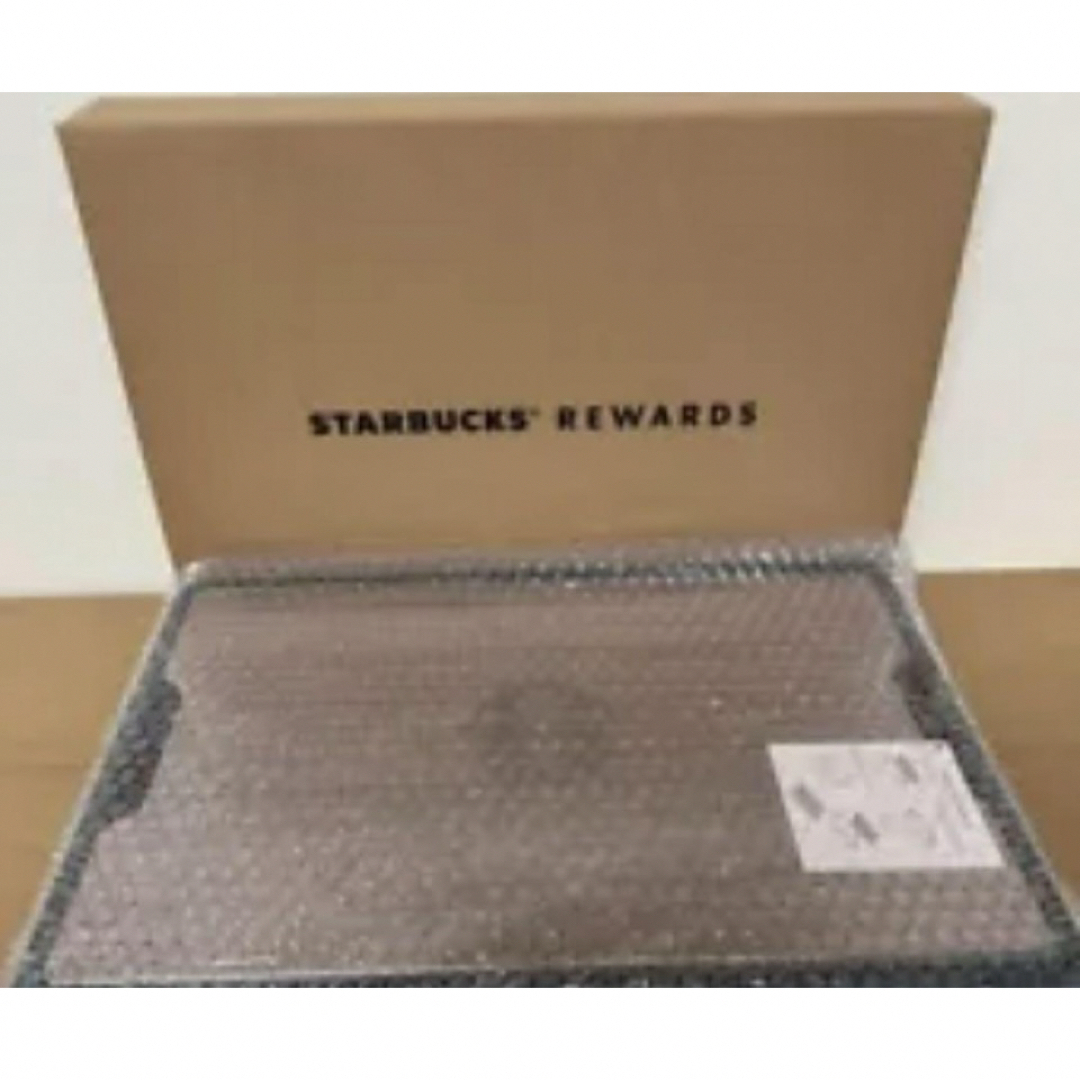 Starbucks(スターバックス)の希少❤️海外限定 スターバックス BOX キャンプテーブル 折りたたみ収納 タイ スポーツ/アウトドアのアウトドア(テーブル/チェア)の商品写真