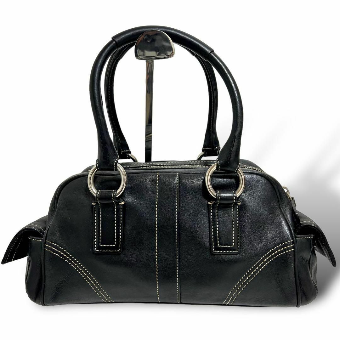 COACH(コーチ)の美品　コーチ　ハンドバッグ　ボストンバッグ　レザー　ターンロック　ベルト　黒 レディースのバッグ(ボストンバッグ)の商品写真