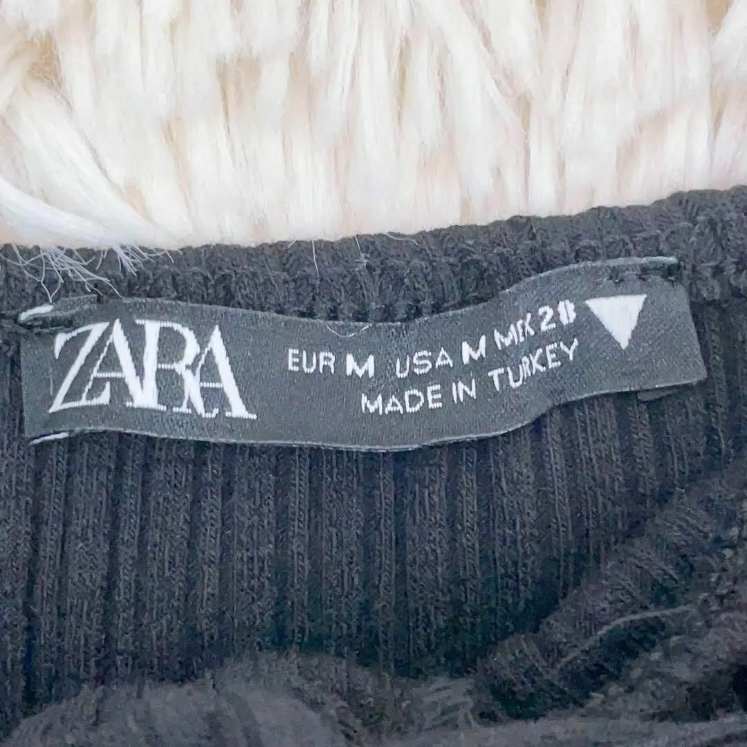 ZARA(ザラ)の☆ZARA ザラ　レディース　クロップド丈　カットソー　半袖　パフスリーブ　伸縮 レディースのトップス(カットソー(半袖/袖なし))の商品写真