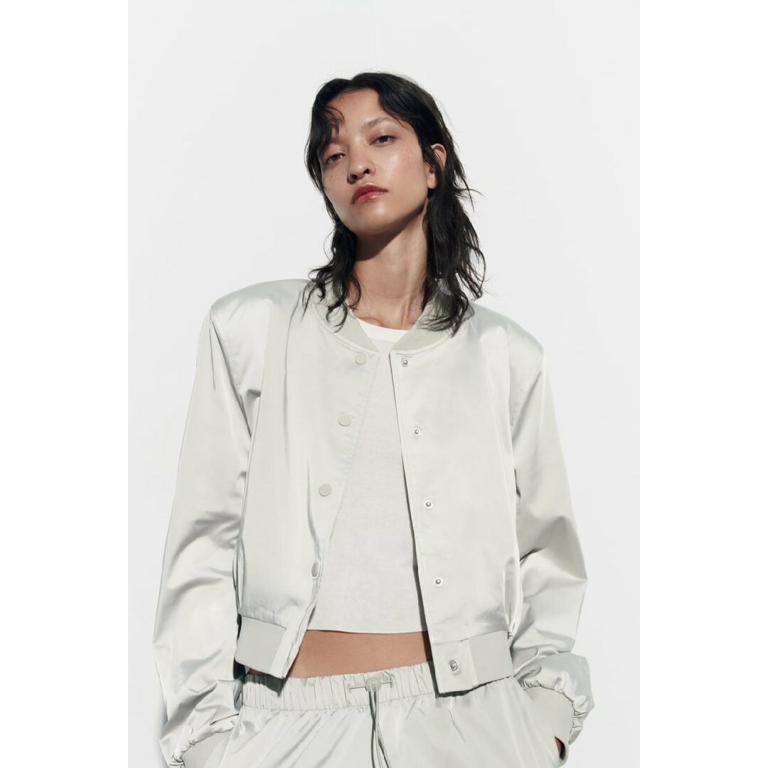 ZARA - ZARA サテン クロップド ボンバージャケット Lサイズ ZARA - ZARA サテン クロップド ボンバージャケット Lサイズ