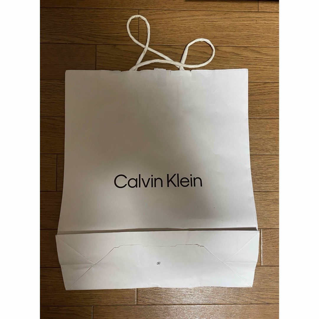 Calvin Klein(カルバンクライン)のカルバンクライン　紙袋 レディースのバッグ(ショップ袋)の商品写真