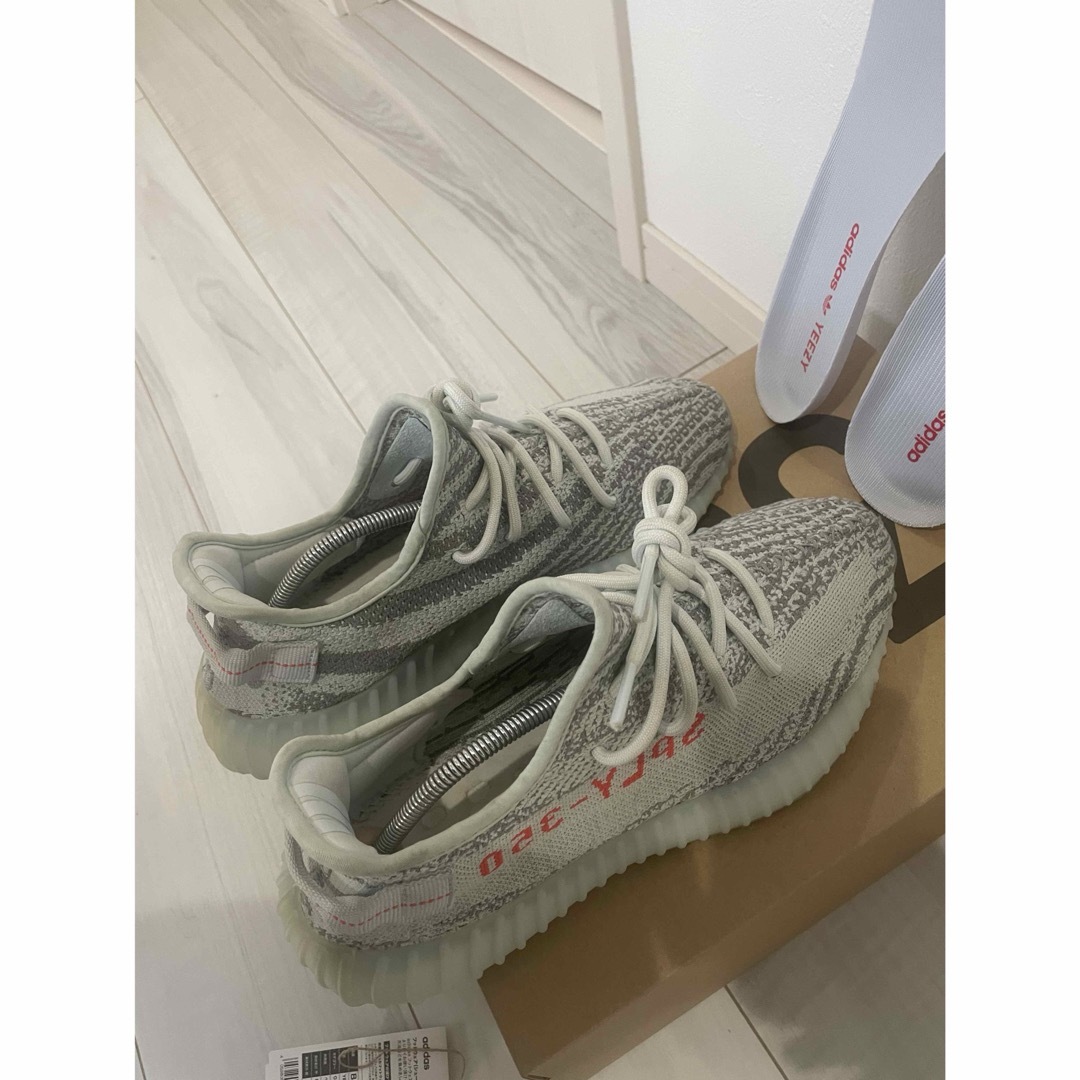 YEEZY（adidas）(イージー)のadidas YEEZY Boost 350 V2 "Blue Tint" メンズの靴/シューズ(スニーカー)の商品写真