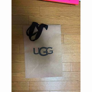 UGG 紙袋