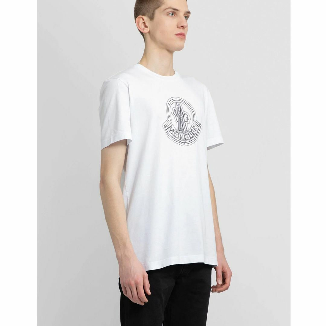 MONCLER(モンクレール)の送料無料 196 MONCLER モンクレール 8C00028 89A17 ホワイト Tシャツ カットソー 半袖 size XL メンズのトップス(Tシャツ/カットソー(半袖/袖なし))の商品写真