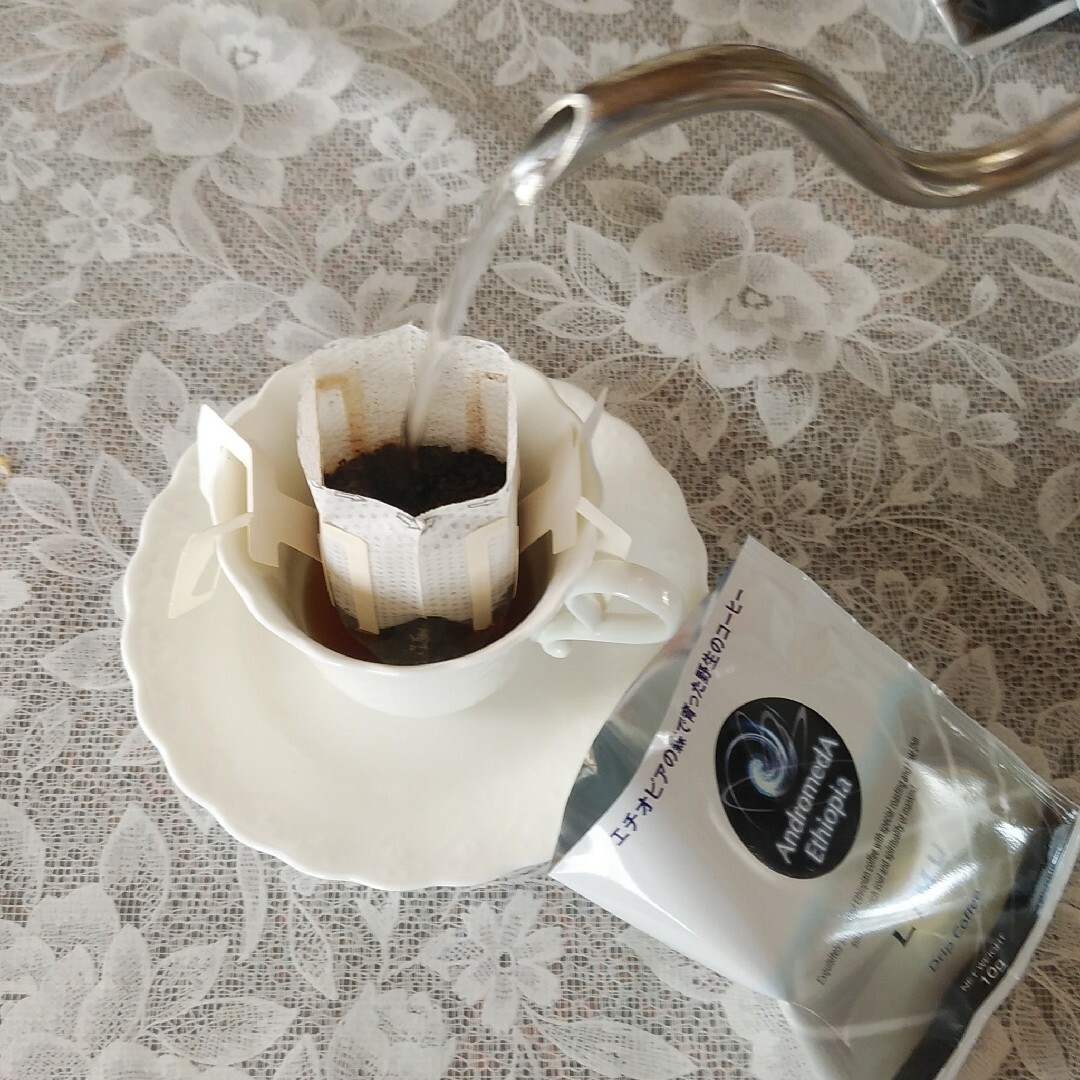 ドリップバッグ　リム35+ヤルガッチャフェ35　アンドロメダエチオピアコーヒー 食品/飲料/酒の飲料(コーヒー)の商品写真