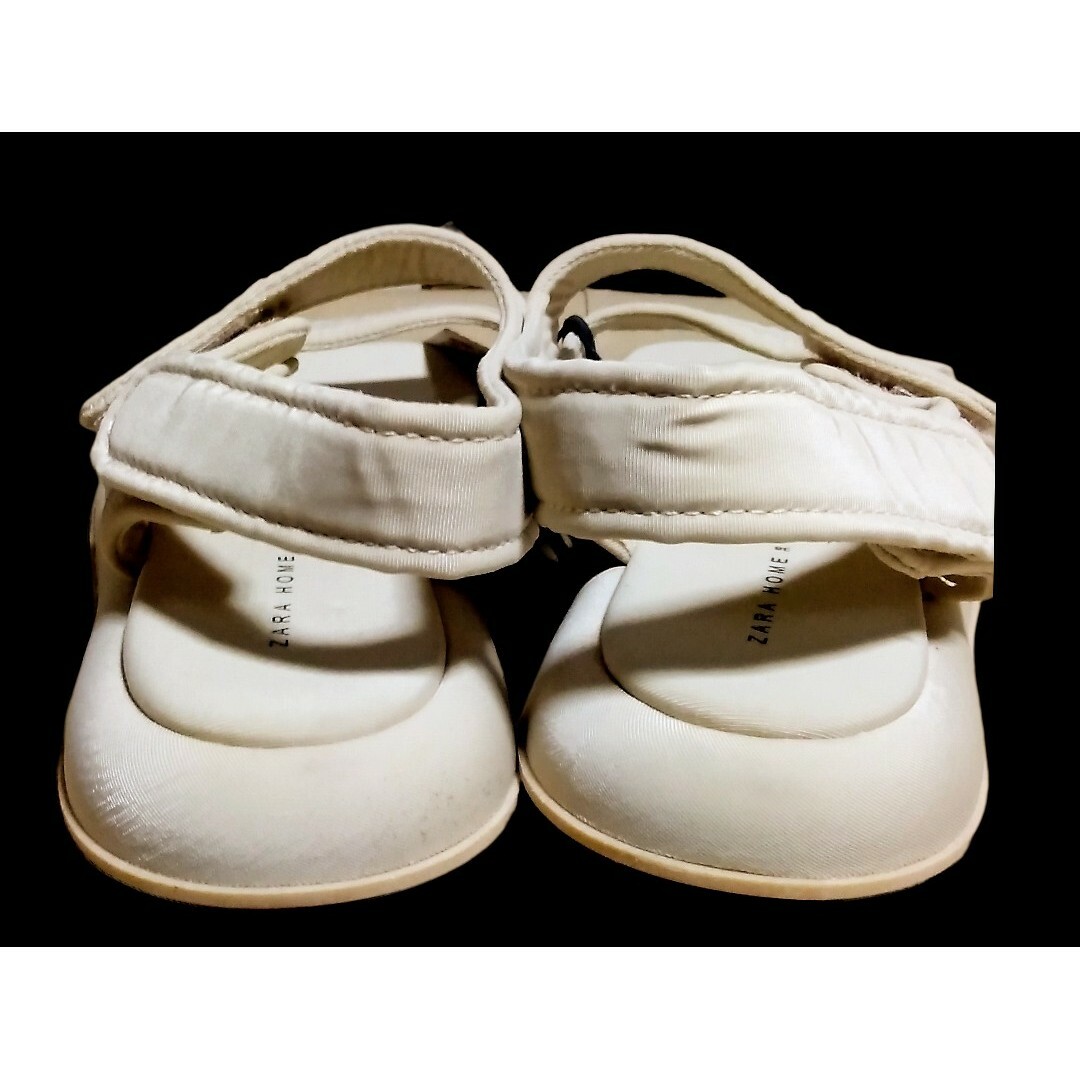 ZARA HOME(ザラホーム)のZARAHOMEサンダル38新品未使用ベージュ24cm レディースの靴/シューズ(サンダル)の商品写真