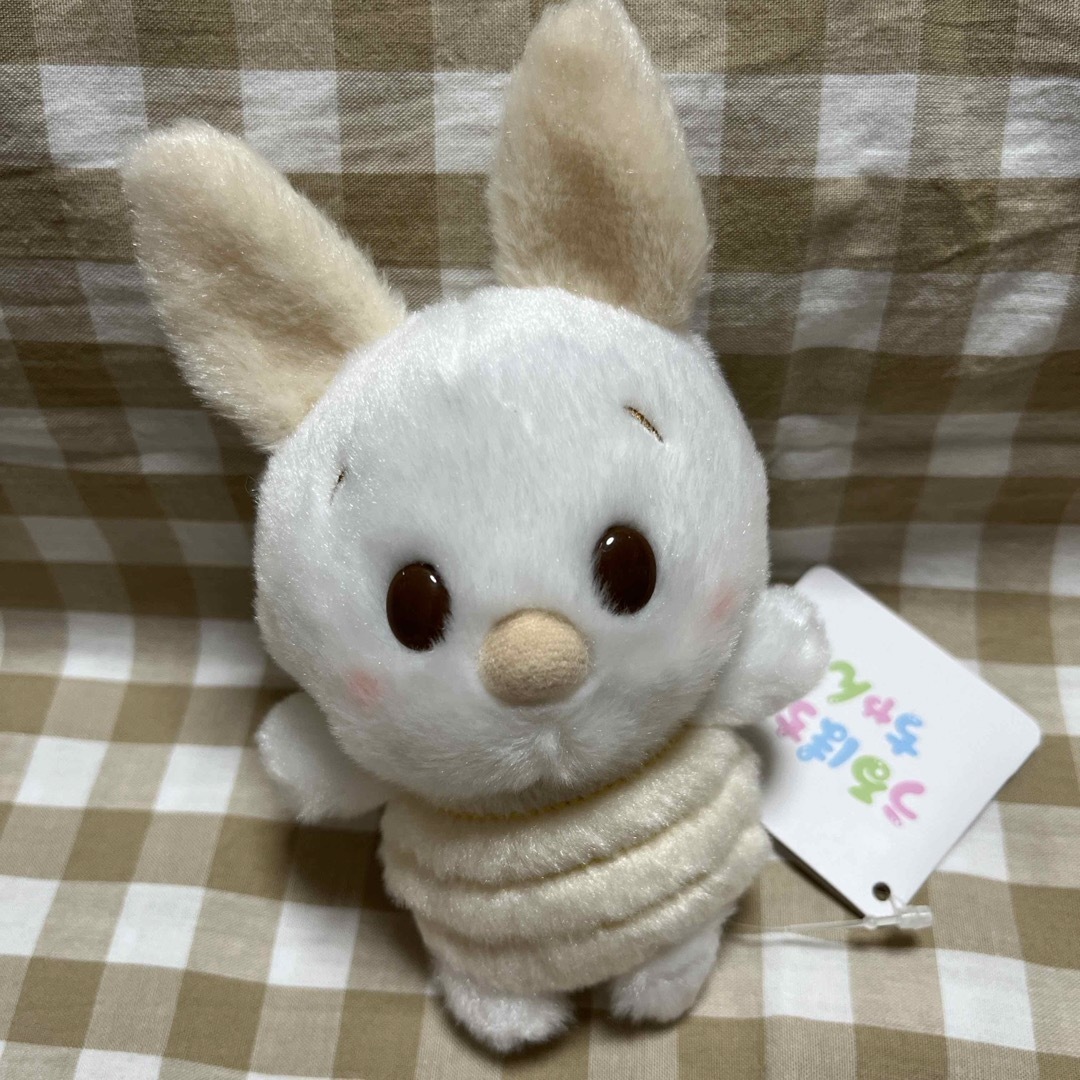 Disney(ディズニー)のうるぽちゃちゃん White Pooh イーヨー ピグレット 新品 エンタメ/ホビーのおもちゃ/ぬいぐるみ(ぬいぐるみ)の商品写真