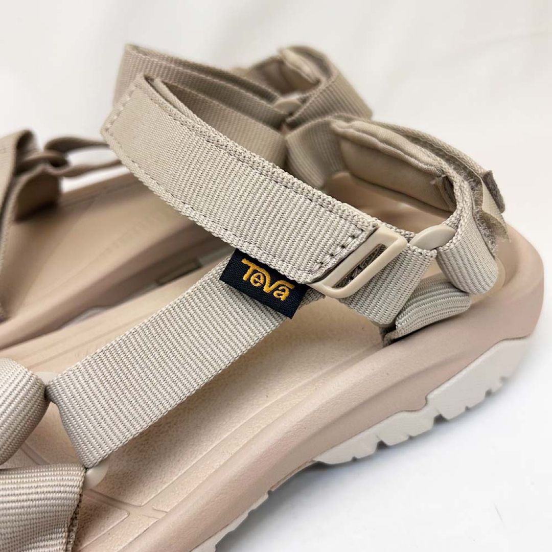 Teva(テバ)の新品 TEVA レディース サンダル ハリケーン XLT2 セサミ 24.0cm レディースの靴/シューズ(サンダル)の商品写真