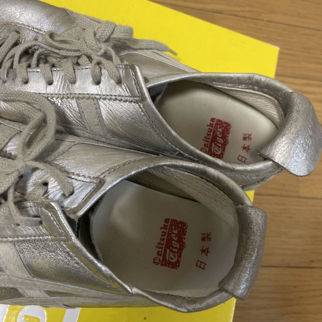 Onitsuka Tiger(オニツカタイガー)のオニツカタイガー　メキシコ66 シルバー レディースの靴/シューズ(スニーカー)の商品写真