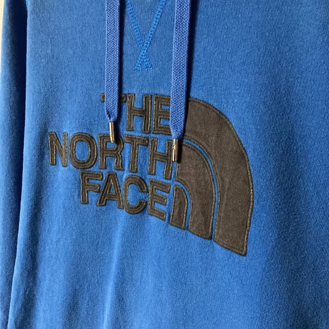 THE NORTH FACE(ザノースフェイス)のザノースフェイス  プルオーバーパーカー　ブルー　メンズM メンズのトップス(パーカー)の商品写真