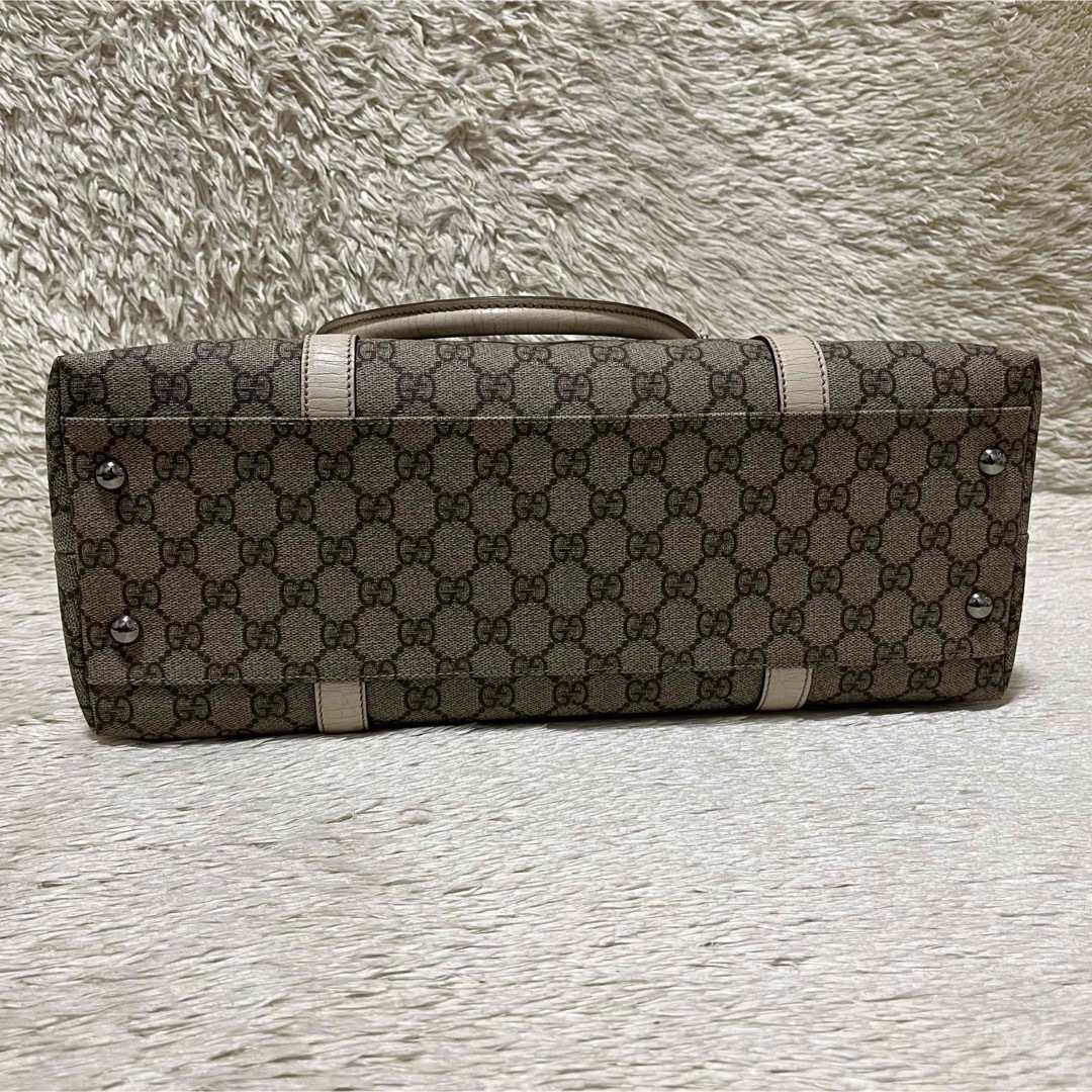 Gucci(グッチ)の706 専用 グッチ トートバッグ 肩掛け GGスプリーム PVC レザー A4 レディースのバッグ(トートバッグ)の商品写真