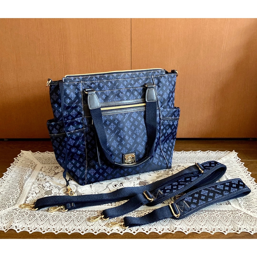 クリスチャン オリビエの３WAYトートバッグ