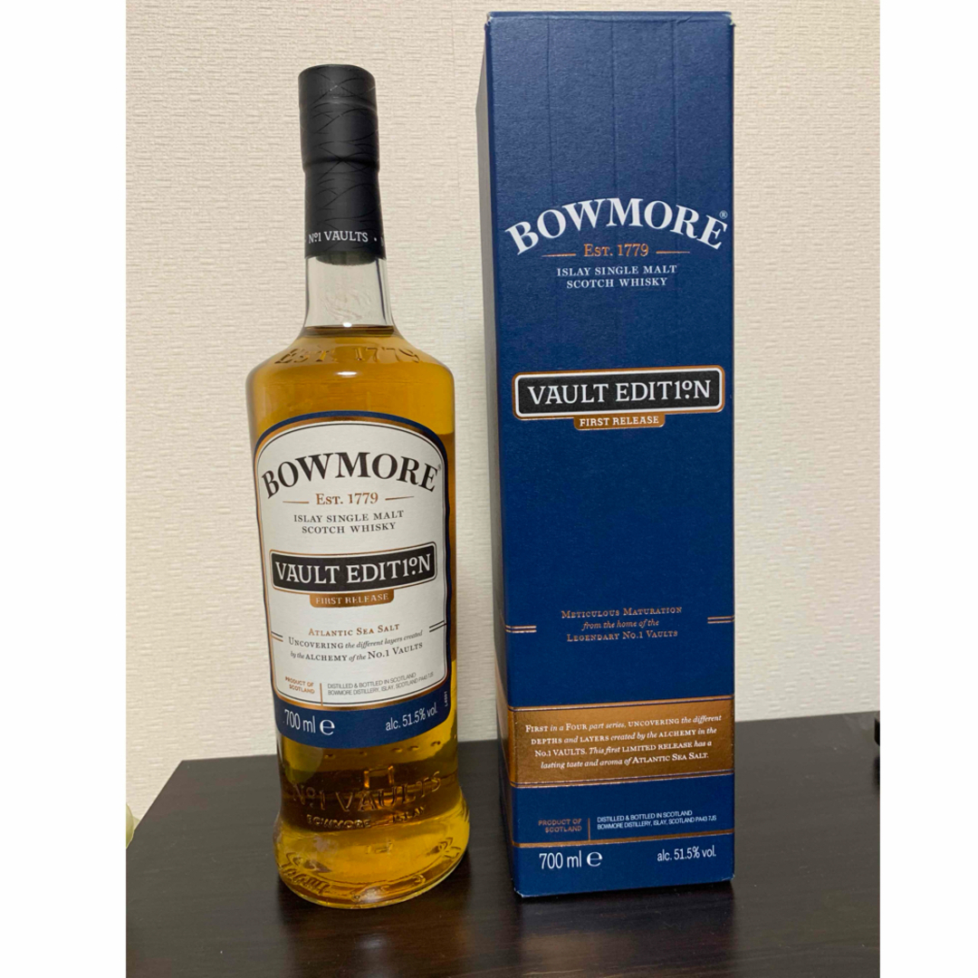 ボウモア BOWMORE vault edition first release 食品/飲料/酒の酒(ウイスキー)の商品写真