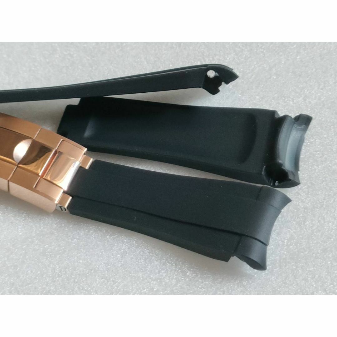 新品 ラバー時計ベルト 弓型 ブラック/ローズ 互換品 メンズの時計(ラバーベルト)の商品写真