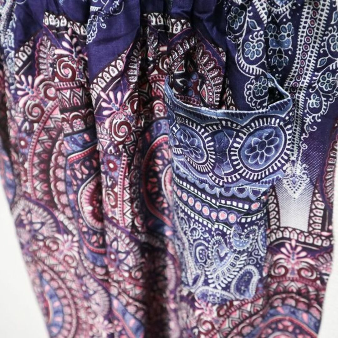 【新品】ハイウエストアラジンパンツ　繊細な曼荼羅模様　青系 レディースのパンツ(サルエルパンツ)の商品写真