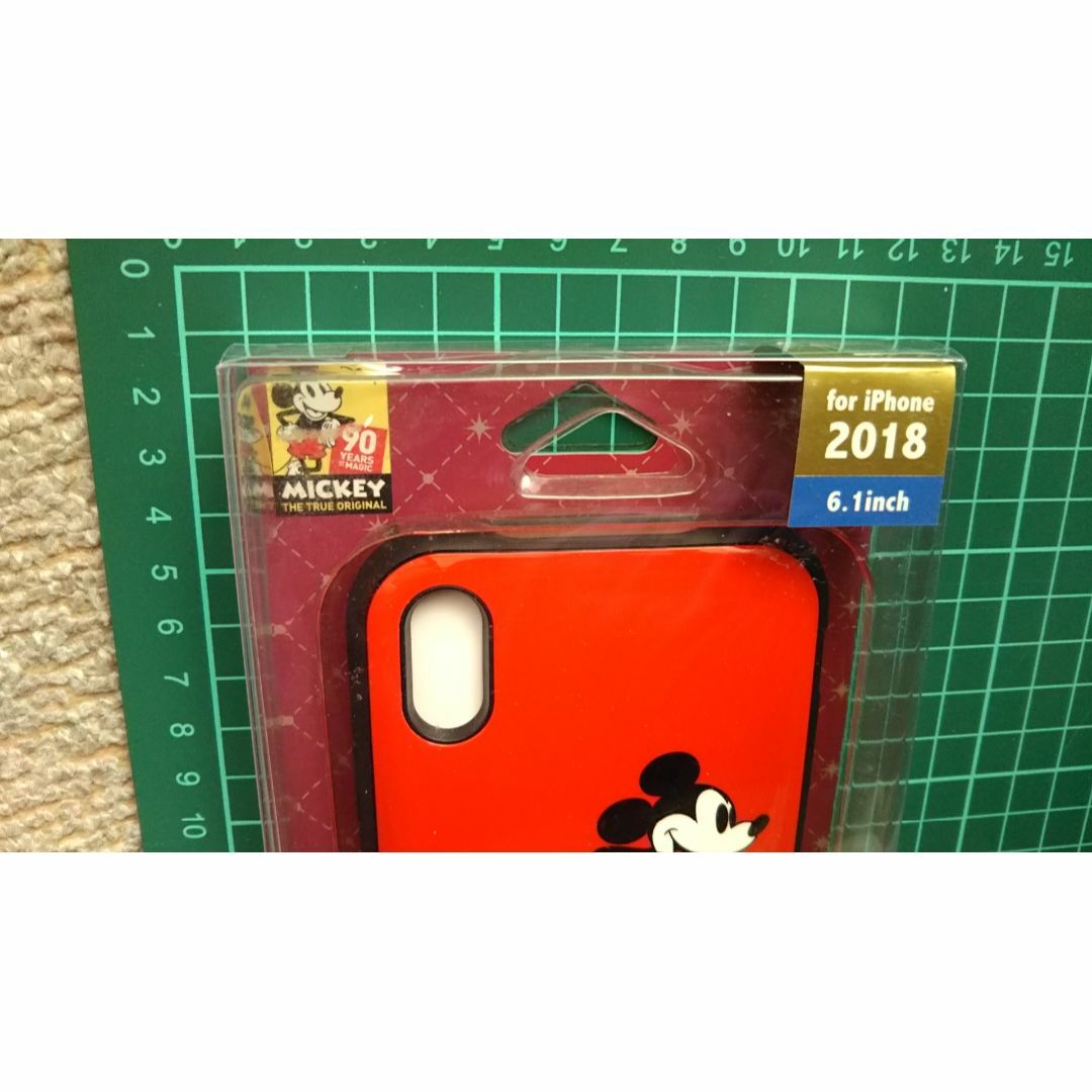 Disney(ディズニー)の新品未開封/鮮やかな赤/ミッキーマウス/iPhone XR用ケース/6.1インチ スマホ/家電/カメラのスマホアクセサリー(iPhoneケース)の商品写真