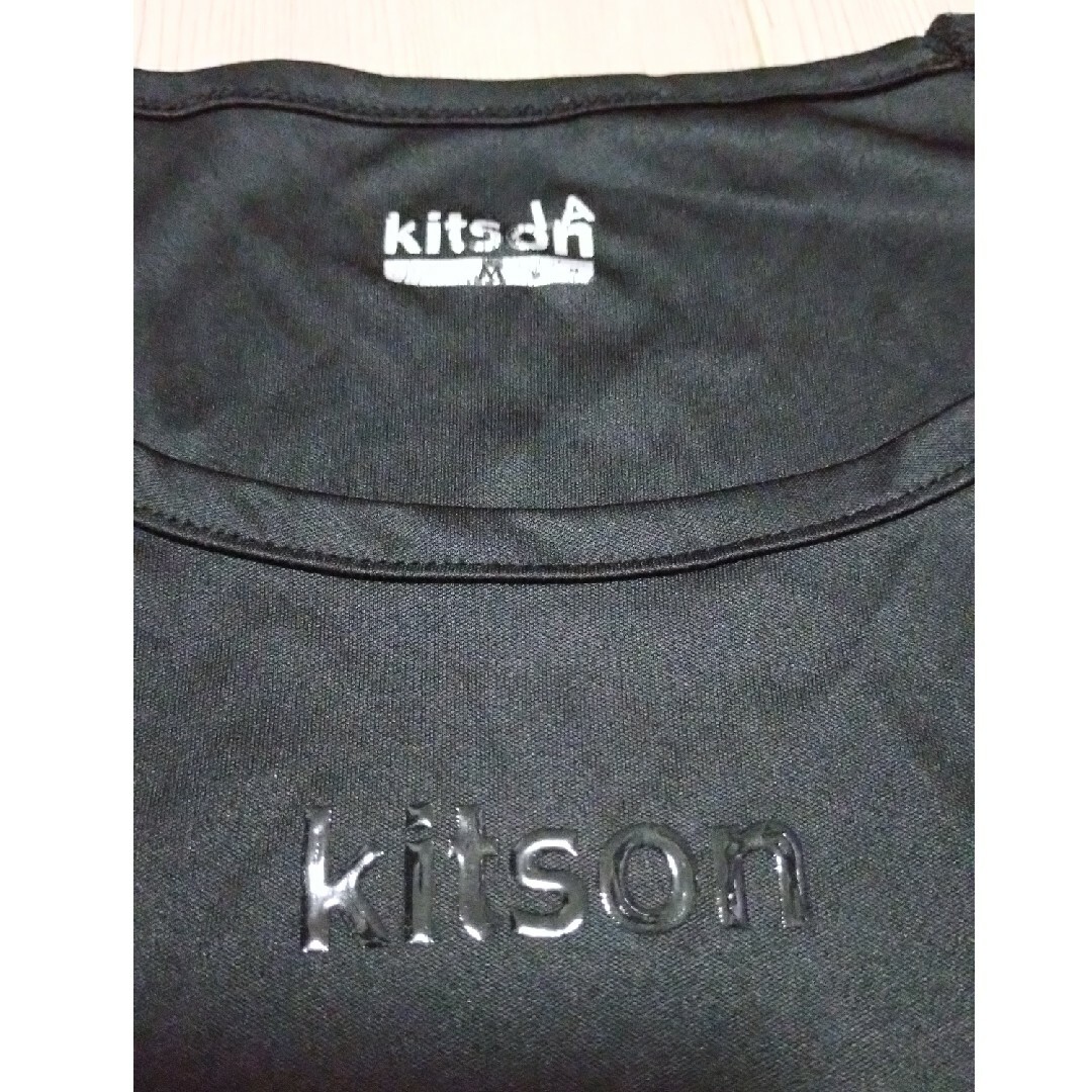 KITSON(キットソン)のkitson スポーツウエア　Mサイズ スポーツ/アウトドアのランニング(ウェア)の商品写真