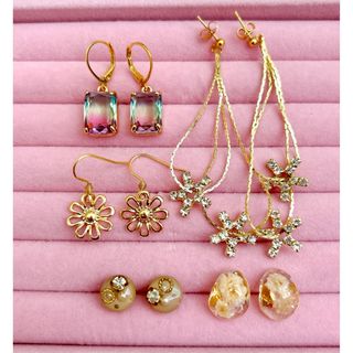 ハンドメイド　レジン　サージカルステンレスピアス　アクセサリー　ジルコニア　お花(ピアス)