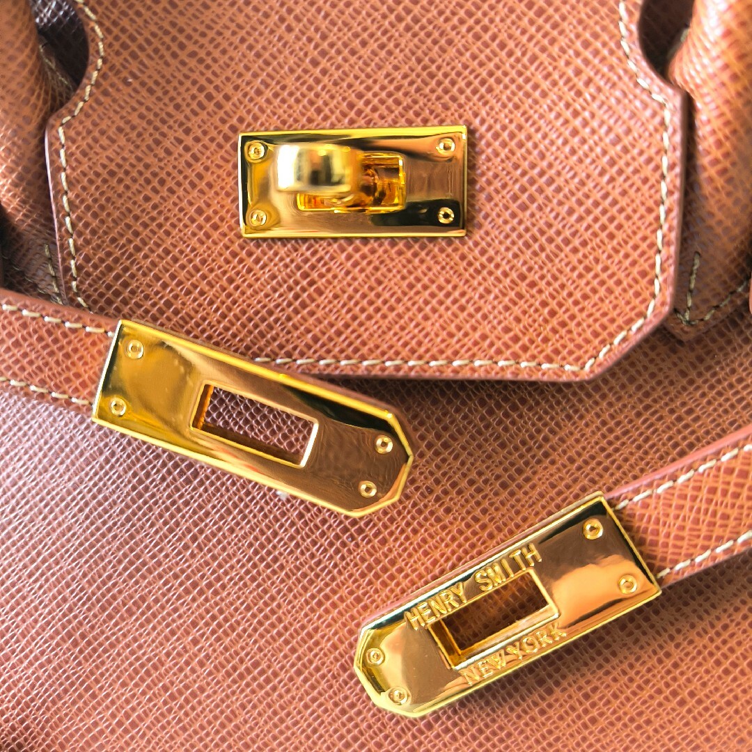 極美品】HENRY SMITH NEWYORK ヘンリースミス レザー バックの 極美品】HENRY SMITH NEWYORK ヘンリースミス レザー バックの