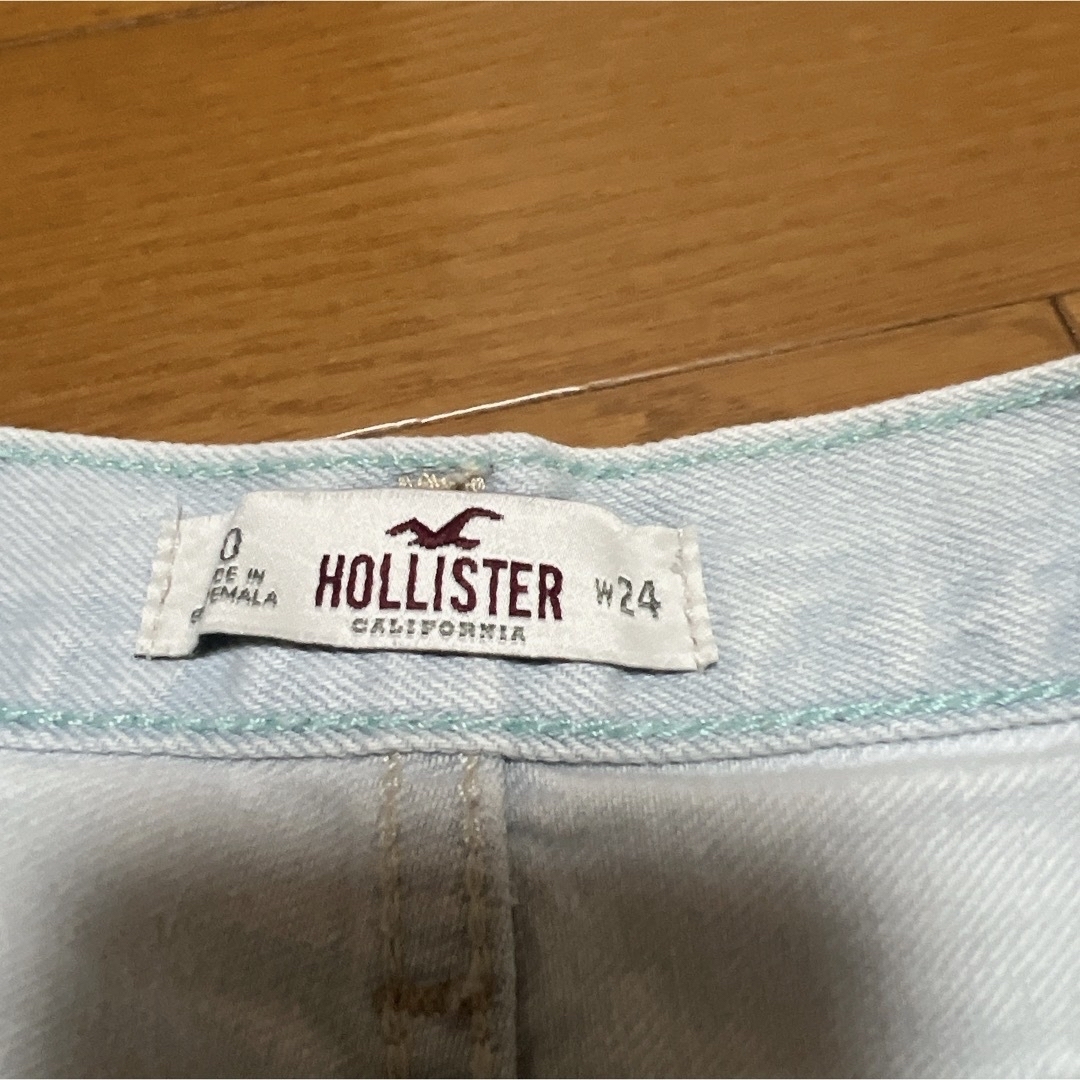 ホリスター　Hollister ショートパンツ　ジーンズ レディースのパンツ(ショートパンツ)の商品写真