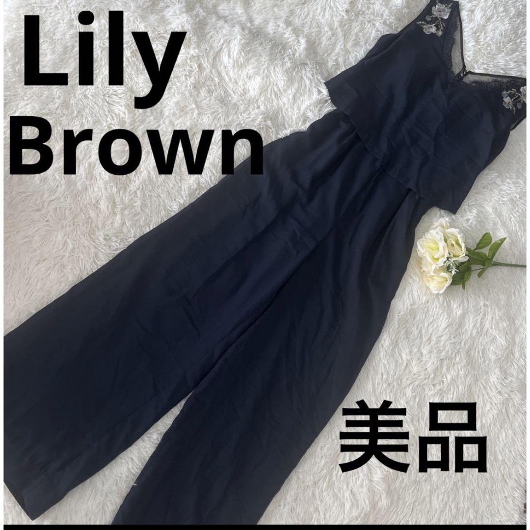 Lily Brown(リリーブラウン)の美品　定価17600 Lily Brown 刺繍　花柄　ロンパース レディースのパンツ(オールインワン)の商品写真