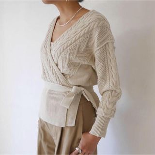 アメリヴィンテージ(Ameri VINTAGE)の予約完売品ARGUE Cable Reversible Cotton Knit(ニット/セーター)