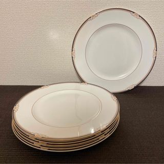 ウェッジウッド(WEDGWOOD)のウェッジウッド　キャベンディッシュ　ディナープレート　27.5cm(食器)