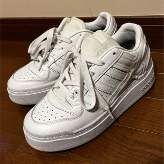 オリジナルス(Originals（adidas）)のフォーラム XLG / Forum XLG / 厚底スニーカー  25.5(スニーカー)