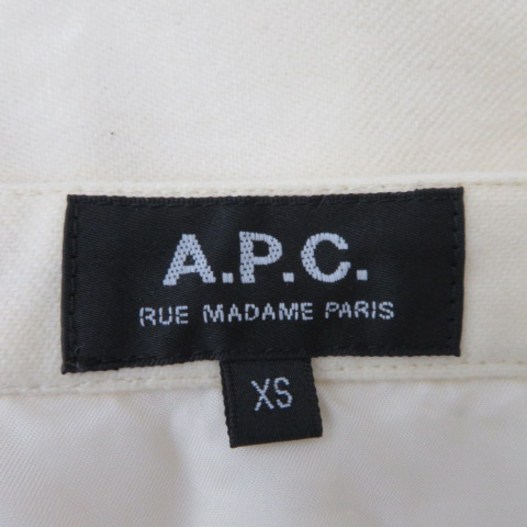 A.P.C(アーペーセー)のアーペーセー フレアスカート ミニ丈 無地 ウール XS アイボリー /YK11 レディースのスカート(ミニスカート)の商品写真