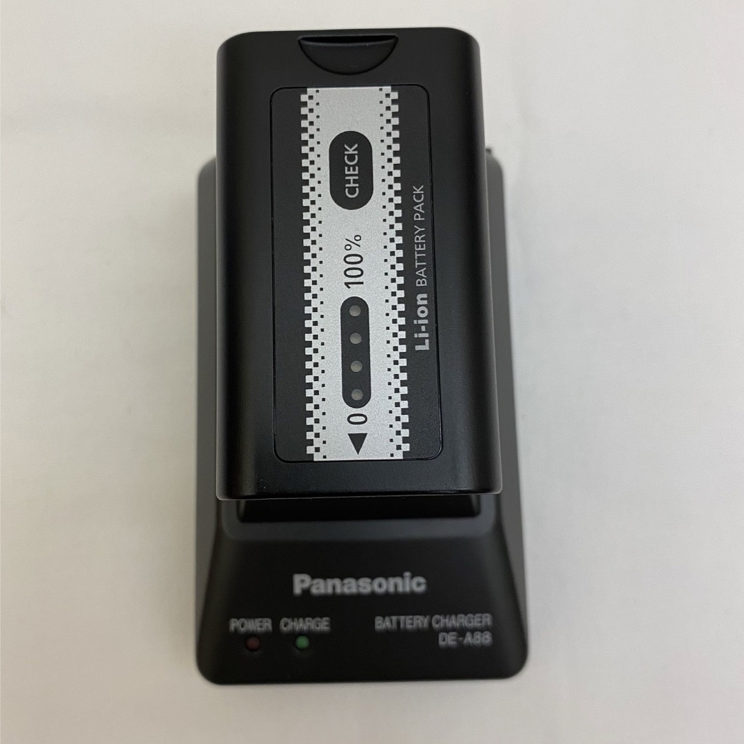 Panasonic(パナソニック)のPanasonic AG-VBR59 + DE-A88 スマホ/家電/カメラのカメラ(その他)の商品写真