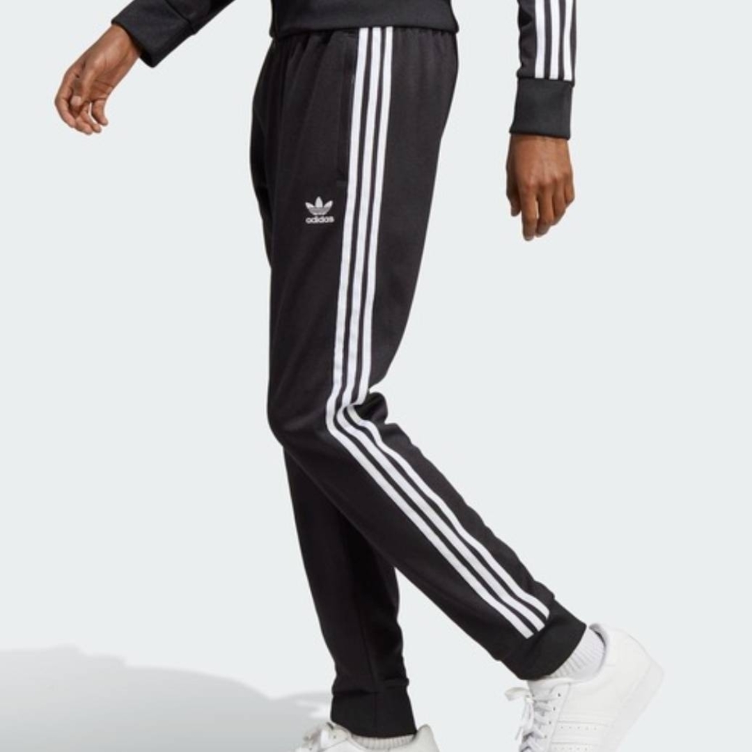 adidas(アディダス)の[新品] adidas アディダス トラックパンツ ジョガーパンツ Lサイズ メンズのパンツ(その他)の商品写真