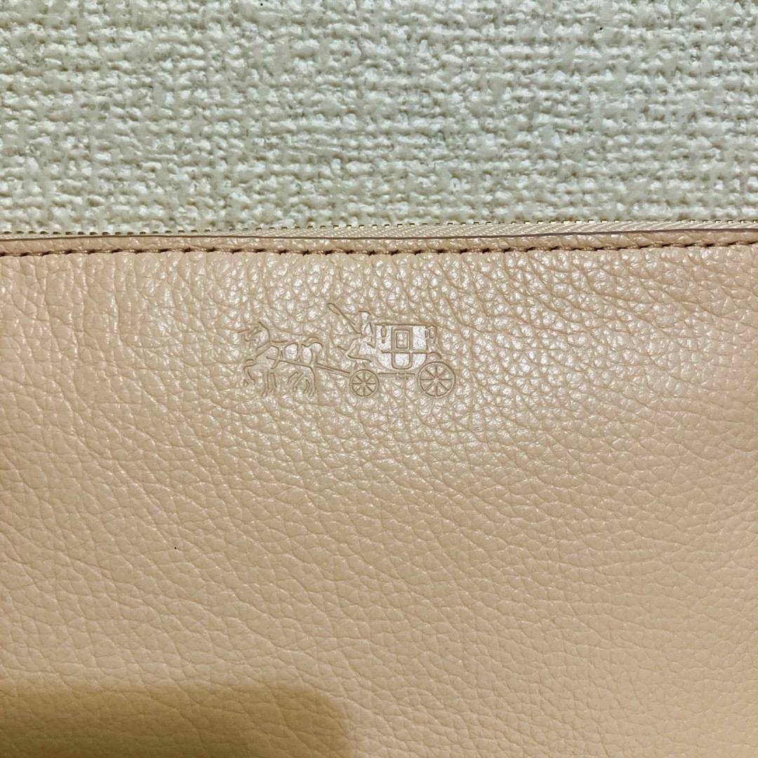 COACH(コーチ)の☆未使用☆コーチ COACH レザー リストレット ターンロック チェーン レディースのファッション小物(ポーチ)の商品写真