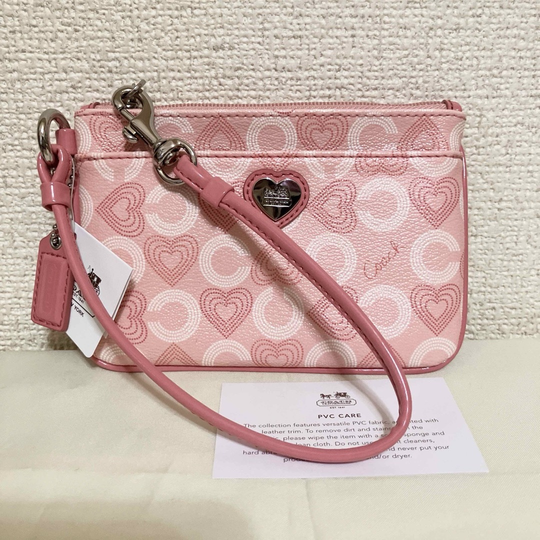 COACH(コーチ)の専用☆未使用☆コーチ COACH リストレット おまとめ 計4点セット レディースのファッション小物(ポーチ)の商品写真