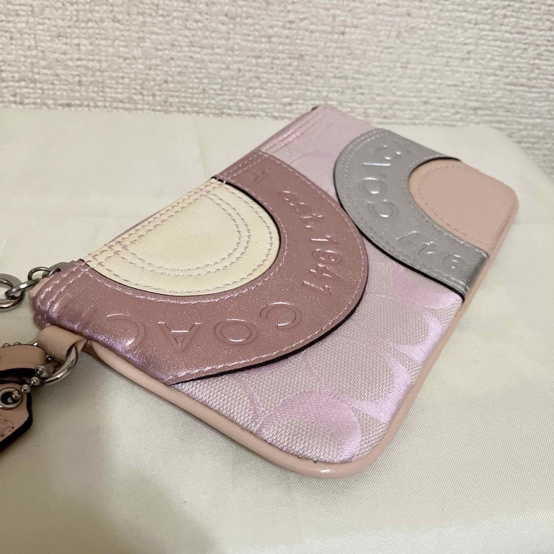 COACH(コーチ)の専用☆未使用☆コーチ COACH リストレット おまとめ 計4点セット レディースのファッション小物(ポーチ)の商品写真