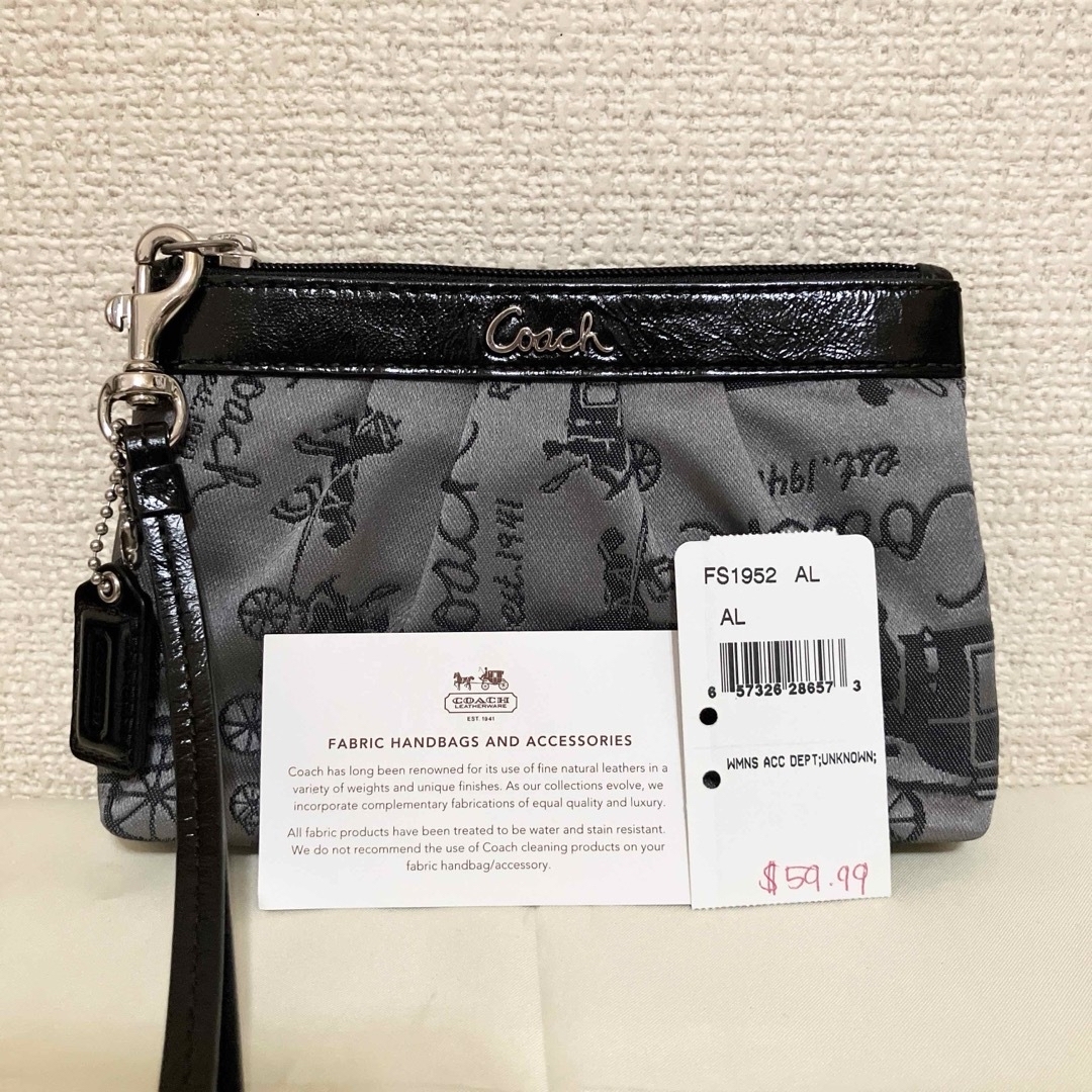 COACH(コーチ)の専用☆未使用☆コーチ COACH リストレット おまとめ 計4点セット レディースのファッション小物(ポーチ)の商品写真