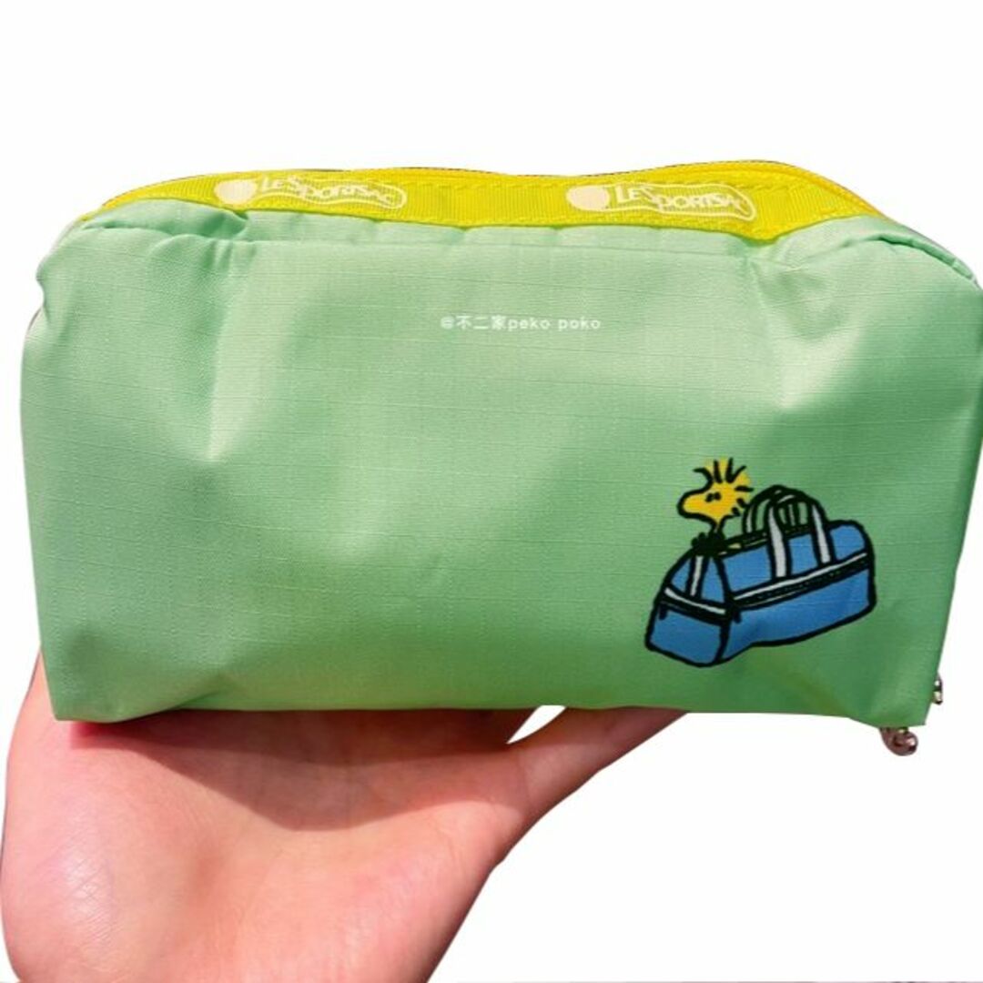 LeSportsac x PEANUTS コラボ 可愛いユーティリティポーチ レディースのバッグ(その他)の商品写真