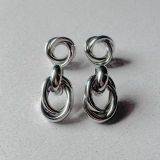 アダムエロぺ(Adam et Rope')のKnot pierce 2set silver No.1218(ピアス)